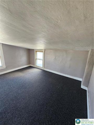 22 East Richards Street, Summit Hill Boro, PA 18250