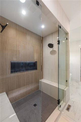 9606 W 175th Terrace, Overland Park, KS 66221