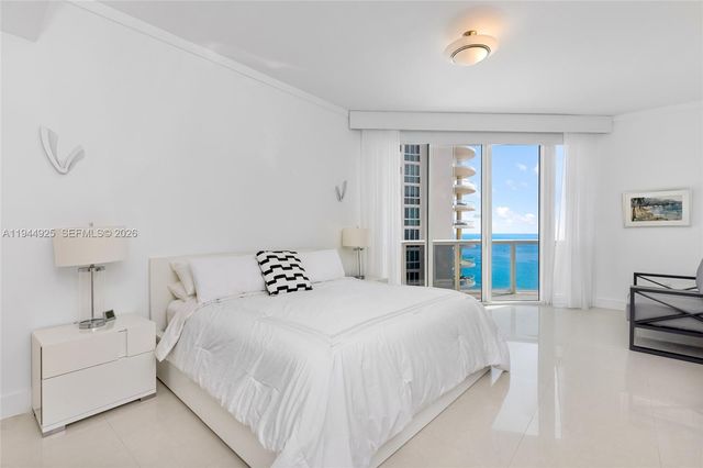 16001 Collins Ave 2704, Sunny Isles Beach, FL 33160