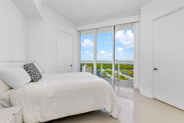 16001 Collins Ave 2704, Sunny Isles Beach, FL 33160
