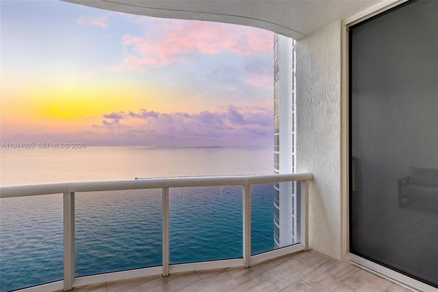 16001 Collins Ave 2704, Sunny Isles Beach, FL 33160