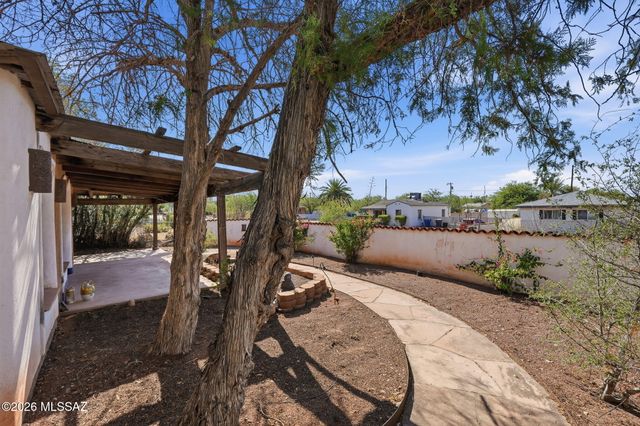 1039 E Linden Street, Tucson, AZ 85719