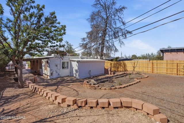 1039 E Linden Street, Tucson, AZ 85719