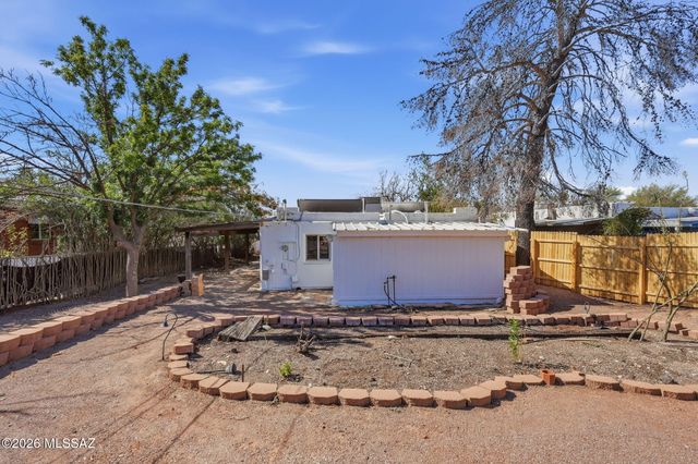 1039 E Linden Street, Tucson, AZ 85719