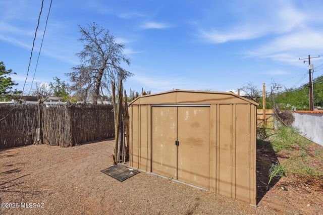1039 E Linden Street, Tucson, AZ 85719