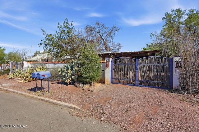 1039 E Linden Street, Tucson, AZ 85719
