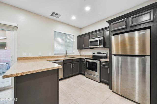 1330 S 121st Drive, Avondale, AZ 85323