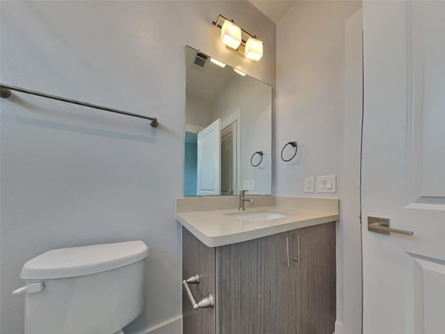 2401 Crawford Street A214, Houston, TX 77004