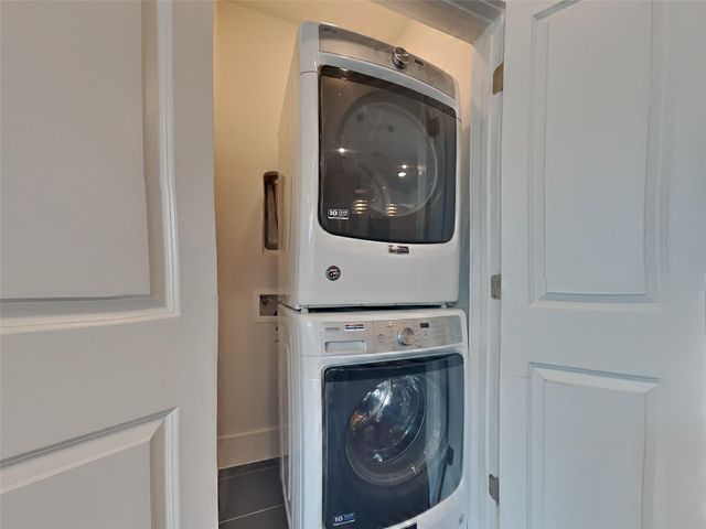 2401 Crawford Street A214, Houston, TX 77004