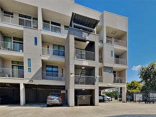 2401 Crawford Street A214, Houston, TX 77004