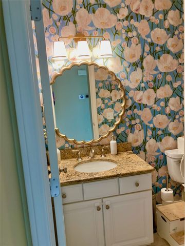6620 MANCHESTER FARMS Road, Fairview, PA 16415