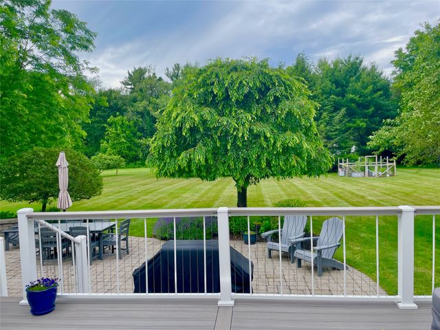 6620 MANCHESTER FARMS Road, Fairview, PA 16415