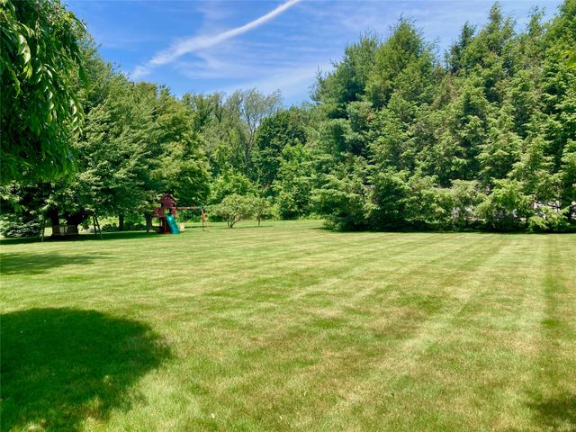 6620 MANCHESTER FARMS Road, Fairview, PA 16415