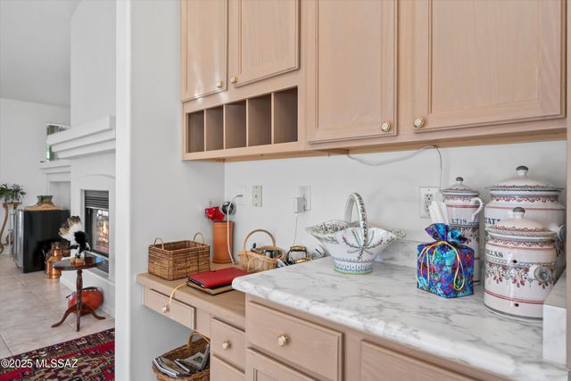 2315 E Bonita Canyon Drive, Green Valley, AZ 85614