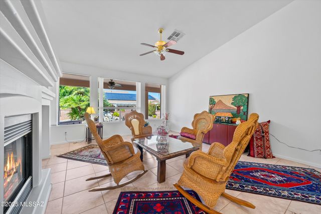 2315 E Bonita Canyon Drive, Green Valley, AZ 85614