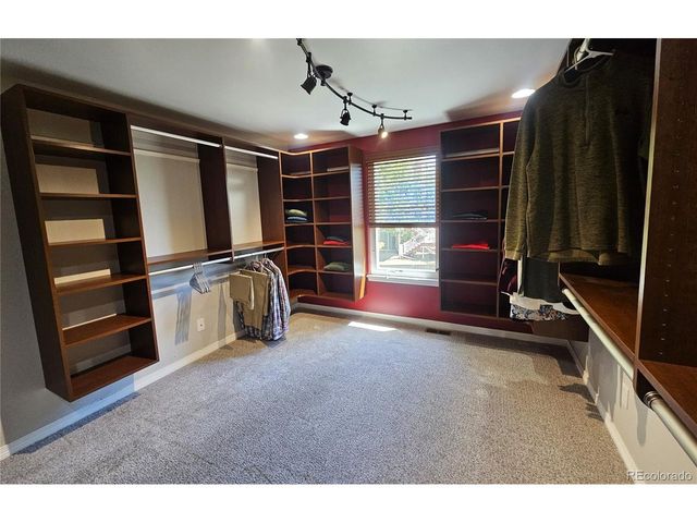 1942 Sundrop Trl, Highlands Ranch, CO 80126