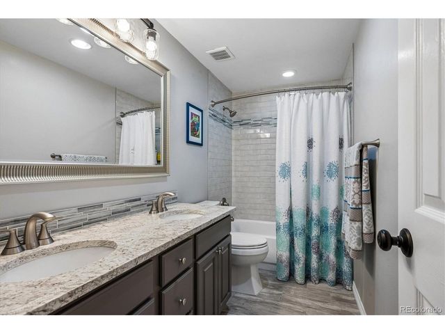 1942 Sundrop Trl, Highlands Ranch, CO 80126
