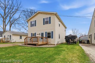 11605 Elmdale Road, Green Oak Township, MI 48189