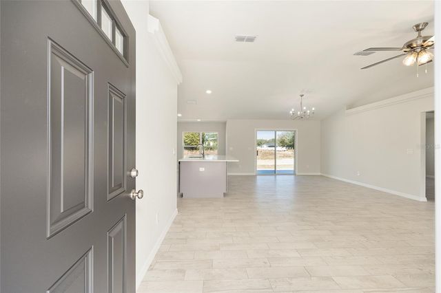 49 LOCUST LOOP CIRCLE, Ocala, FL 34472