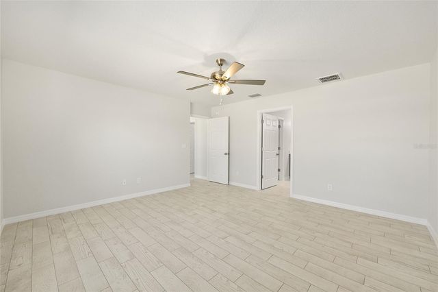 49 LOCUST LOOP CIRCLE, Ocala, FL 34472