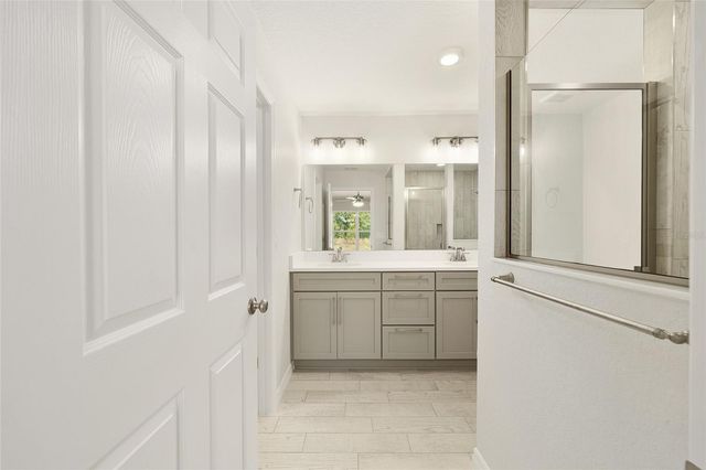 49 LOCUST LOOP CIRCLE, Ocala, FL 34472