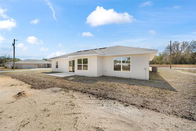 49 LOCUST LOOP CIRCLE, Ocala, FL 34472