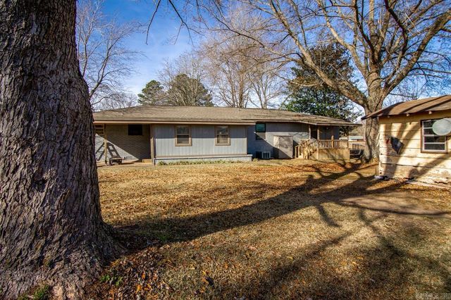 251 Markham St., Ward, AR 72176