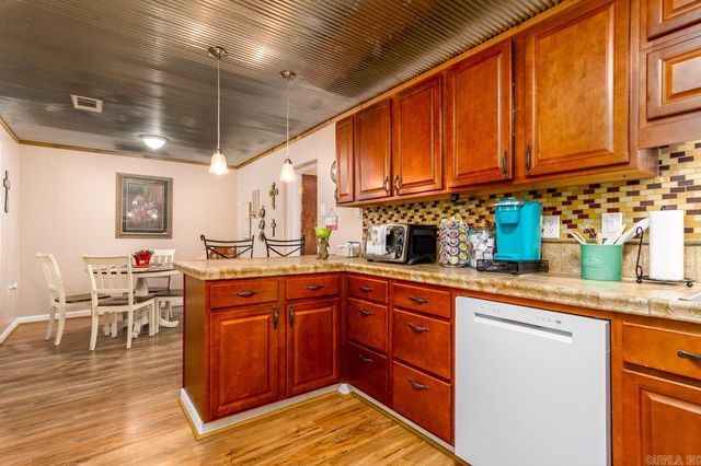 251 Markham St., Ward, AR 72176