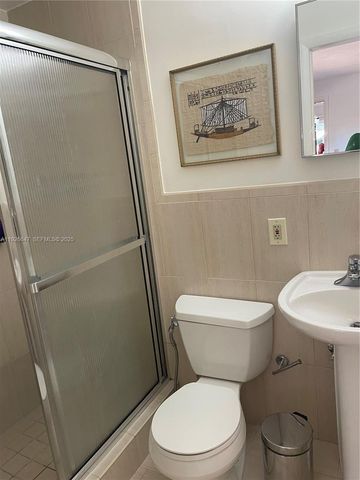 4635 SW 95th Ave, Miami, FL 33165