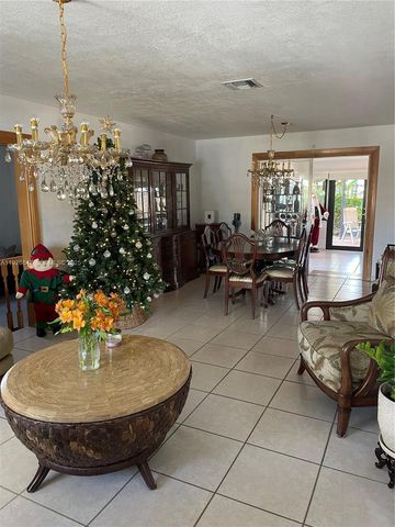 4635 SW 95th Ave, Miami, FL 33165