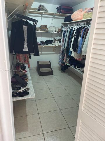 4635 SW 95th Ave, Miami, FL 33165