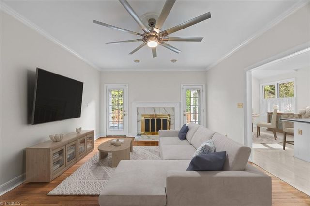 25 Saint Andrews Court, Durham, NC 27707