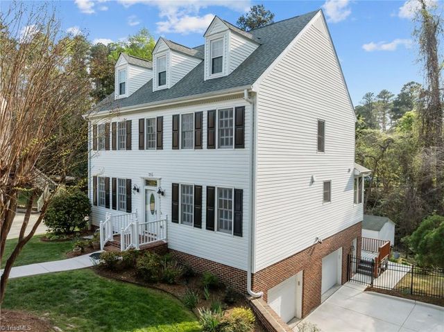 25 Saint Andrews Court, Durham, NC 27707