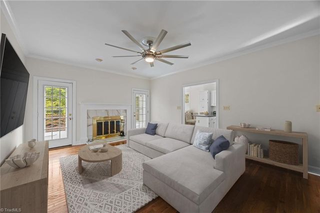 25 Saint Andrews Court, Durham, NC 27707