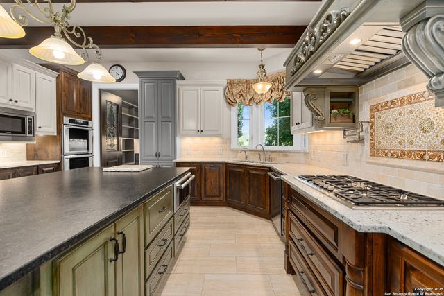 8 Winged Foot, Boerne, TX 78006