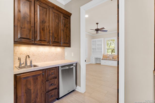 8 Winged Foot, Boerne, TX 78006