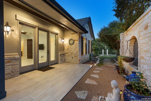 8 Winged Foot, Boerne, TX 78006