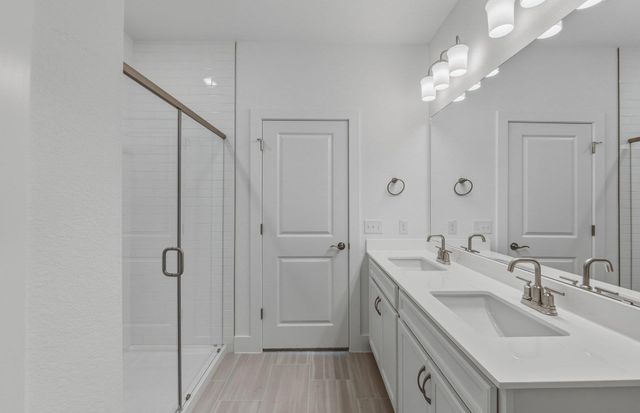 421 Bristlecone BND, Liberty Hill, TX 78642