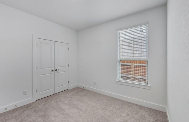 421 Bristlecone BND, Liberty Hill, TX 78642