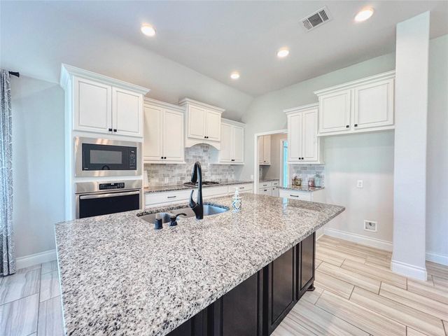 3503 Austen Court, Iowa Colony, TX 77583