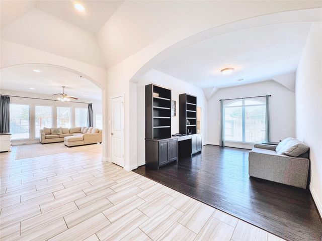 3503 Austen Court, Iowa Colony, TX 77583