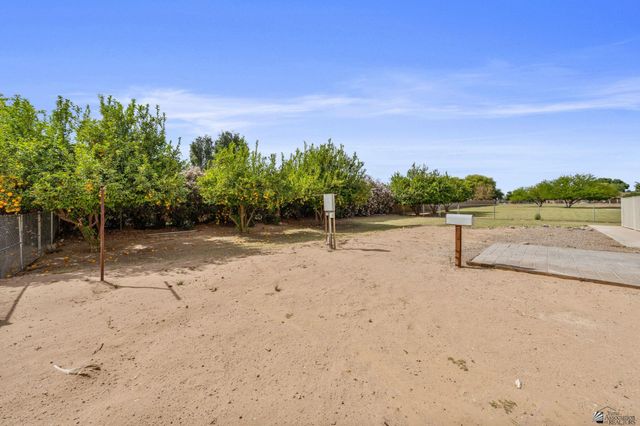 5236 E County 13 St, Yuma, AZ 85365