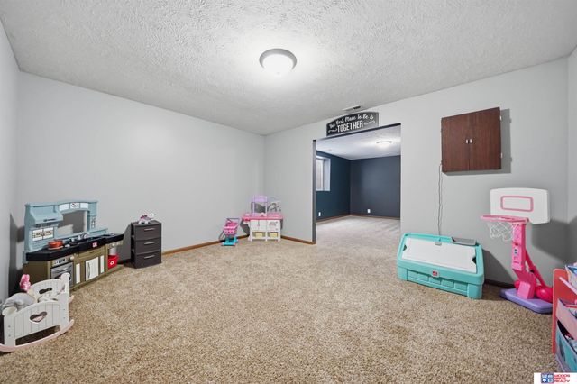 1631 Torreys Drive, Lincoln, NE 68521