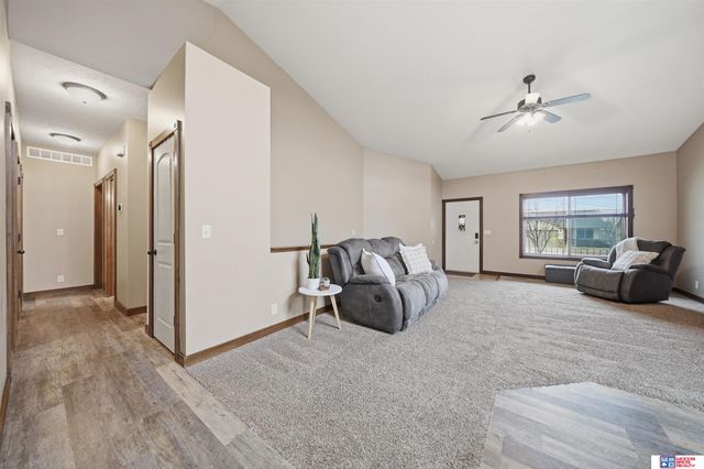 1631 Torreys Drive, Lincoln, NE 68521