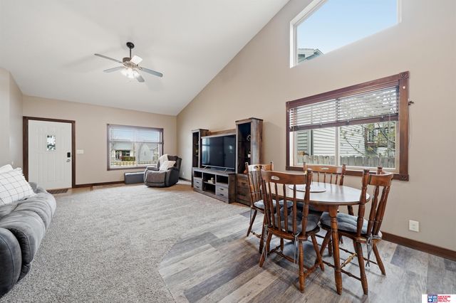 1631 Torreys Drive, Lincoln, NE 68521