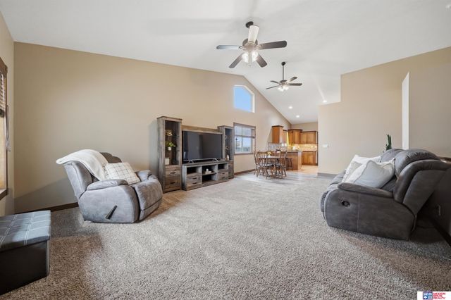 1631 Torreys Drive, Lincoln, NE 68521