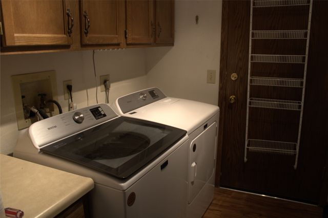 1112 49th Street 2, West Des Moines, IA 50266