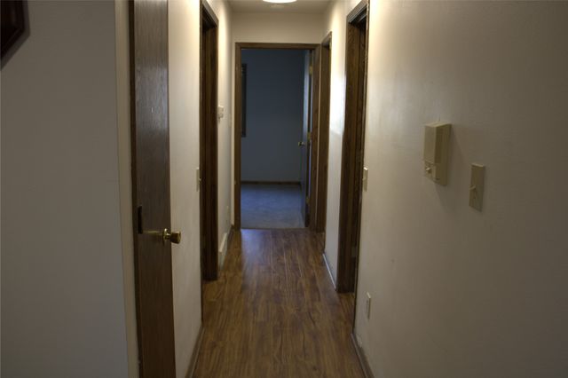 1112 49th Street 2, West Des Moines, IA 50266