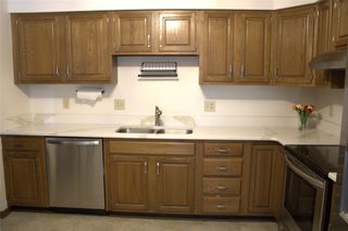 1112 49th Street 2, West Des Moines, IA 50266