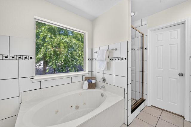 825 Foxwood Lane, Wylie, TX 75098